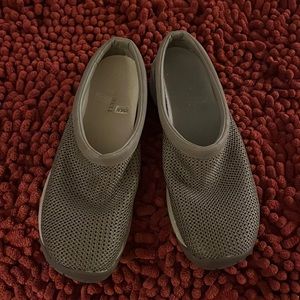 Merrell Encore Breeze aluminum color slides